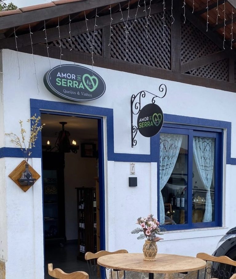 Foto real de Vinícola Artesanal da Serra
